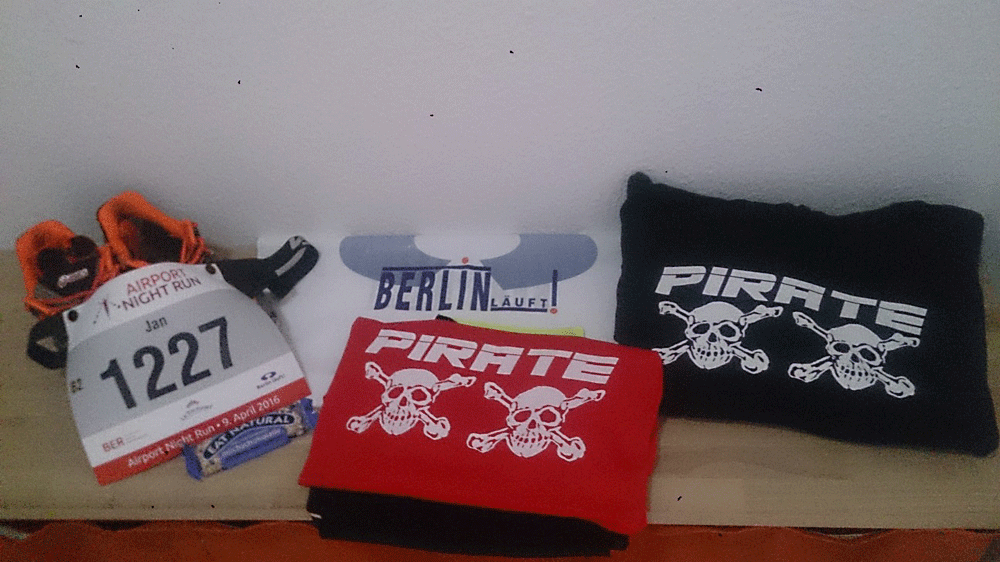 pirate16airportrun1