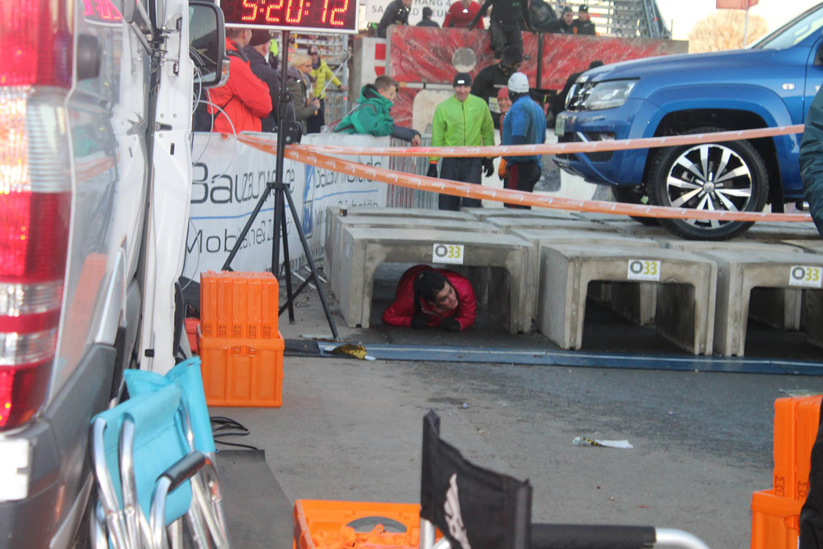 pirate16gettingtough04